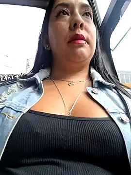 Bella keny online show from June 3, 1:45 pm