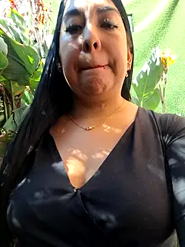 Snapshot of Bella_keny chatting on September 23, 1:29 pm Bella keny online show from September 23, 1:29 pm