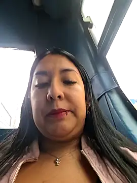 Snapshot of Bella_keny chatting on September 18, 7:28 pm Bella keny online show from September 18, 7:28 pm