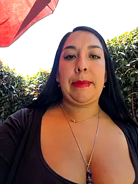 Snapshot of Bella_keny chatting on June 11, 4:04 pm Bella keny online show from June 11, 4:04 pm