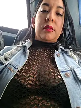 Bella keny online show from March 11, 6:35 pm