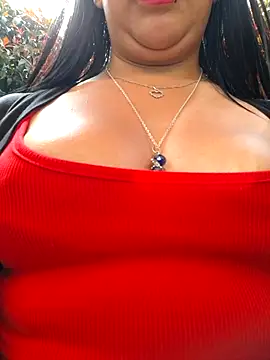 Snapshot of Bella_keny chatting on June 4, 2:22 pm Bella keny online show from June 4, 2:22 pm
