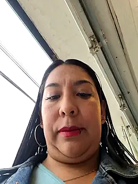 Bella keny online show from May 30, 3:17 pm