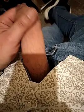 A man in public online show from October 23, 11:31 am