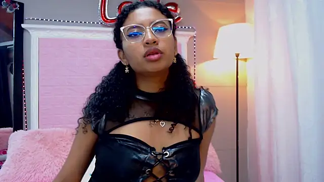 Snapshot of JessyZoe chatting on March 20, 3:36 pm JessyZoe online show from March 20, 3:36 pm