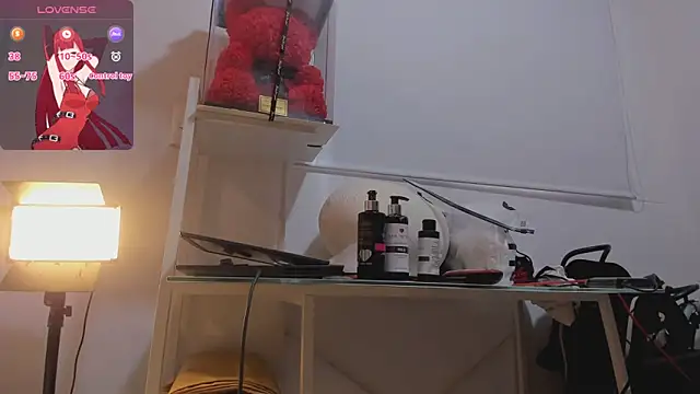 Abby Yons online show from October 30, 10:28 pm