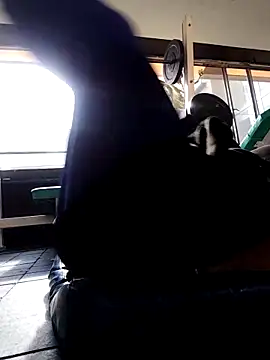 EmaGw online show from February 12, 8:41 pm