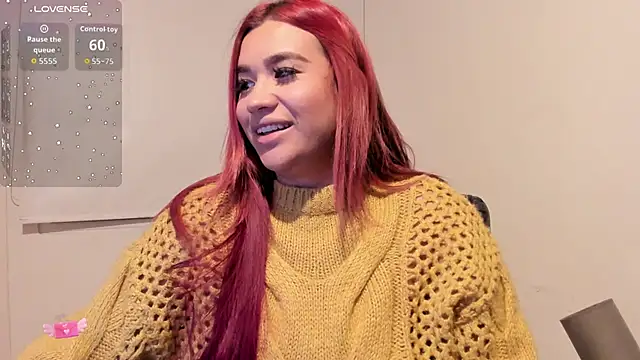 Snapshot of EmaGw chatting on October 21, 11:15 pm EmaGw online show from October 21, 11:15 pm