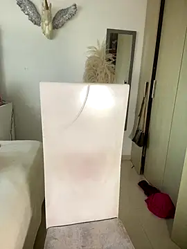 Snapshot of dakota_le chatting on November 12, 12:42 pm dakota le online show from November 12, 12:42 pm