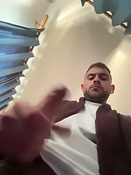 Antreas22 online show from April 13, 5:11 am