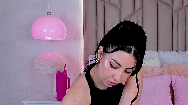 AudreyElla online show from January 16, 4:49 am