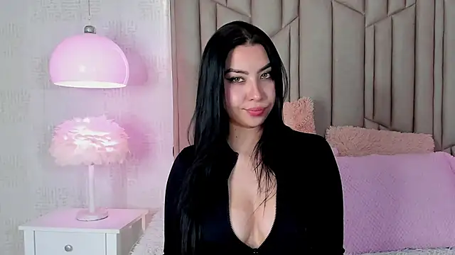AudreyElla online show from May 1, 2:38 am