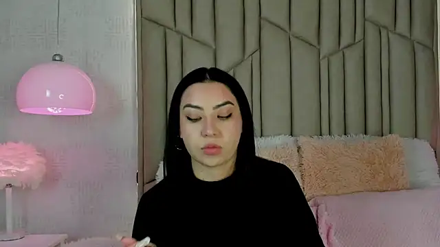 AudreyElla online show from March 25, 5:51 am