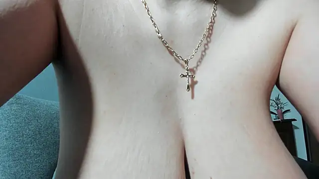 SexxyMeriem online show from November 11, 7:03 am