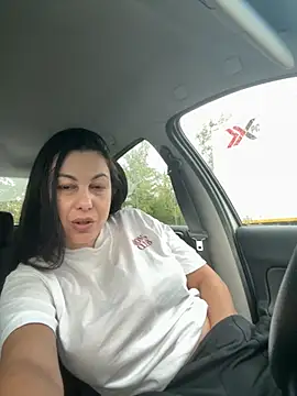 Snapshot of SexxyMeriem chatting on September 29, 3:28 pm SexxyMeriem online show from September 29, 3:28 pm