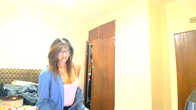 karmicQueen669 online show from August 3, 7:53 pm