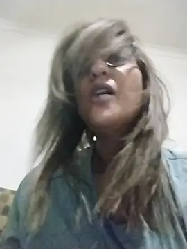 karmicQueen669 online show from October 22, 1:05 am