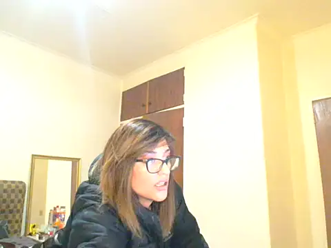 karmicQueen669 online show from July 7, 9:40 pm