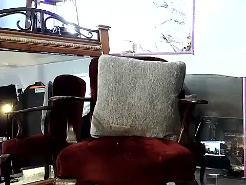 Snapshot of Genevieve143 chatting on July 3, 8:26 pm Genevieve143 online show from July 3, 8:26 pm