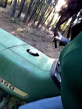 Genevieve143 online show from November 27, 9:59 pm