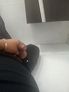 Frutales1402 online show from March 4, 2:52 am