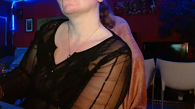 cruellaculdenfer67 online show from March 22, 9:27 pm