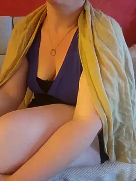 cruellaculdenfer67 online show from October 13, 8:05 am