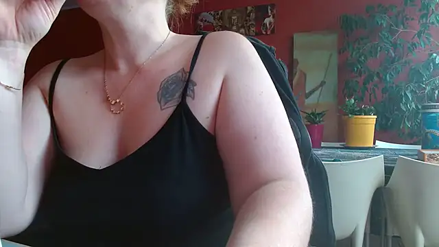 cruellaculdenfer67 online show from November 4, 8:18 am