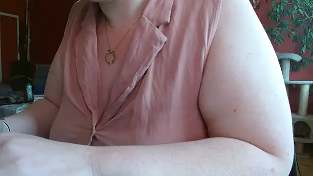 cruellaculdenfer67 online show from March 5, 9:17 am