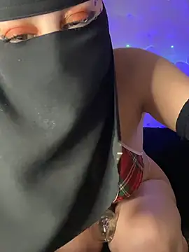 Jumanaa online show from February 8, 7:33 pm