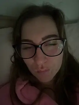 Snapshot of ur_pleasure_ chatting on January 11, 8:10 pm ur pleasure online show from January 11, 8:10 pm