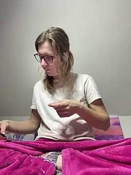 Snapshot of ur_pleasure_ chatting on February 12, 9:01 pm ur pleasure online show from February 12, 9:01 pm