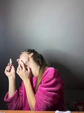 Snapshot of ur_pleasure_ chatting on December 22, 8:36 pm ur pleasure online show from December 22, 8:36 pm