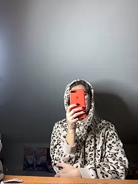 Snapshot of ur_pleasure_ chatting on December 24, 8:16 pm ur pleasure online show from December 24, 8:16 pm