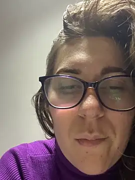 Snapshot of ur_pleasure_ chatting on December 12, 9:37 pm ur pleasure online show from December 12, 9:37 pm