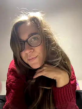 Snapshot of ur_pleasure_ chatting on December 6, 8:45 pm ur pleasure online show from December 6, 8:45 pm