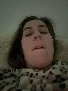 Snapshot of ur_pleasure_ chatting on January 21, 8:32 pm ur pleasure online show from January 21, 8:32 pm