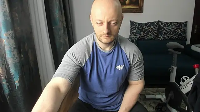 xxxWildxThoughtsxxx online show from March 10, 12:18 am