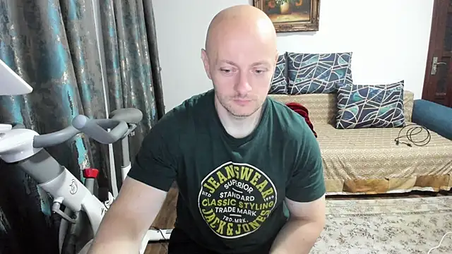 xxxWildxThoughtsxxx online show from October 6, 9:48 pm