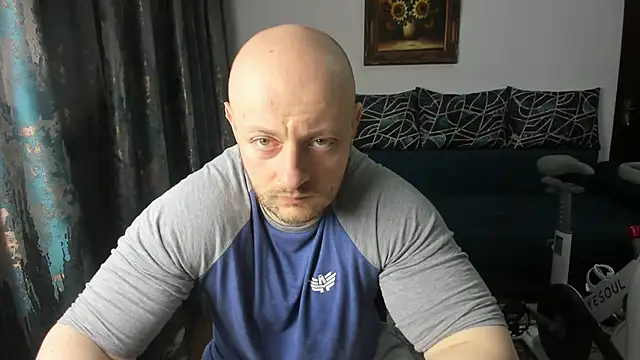 xxxWildxThoughtsxxx online show from March 7, 2:15 am