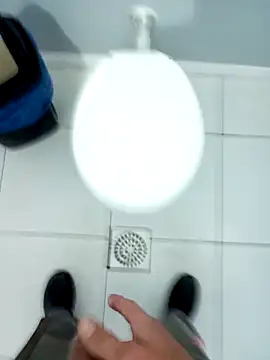 Din0071 online show from October 11, 2:29 pm