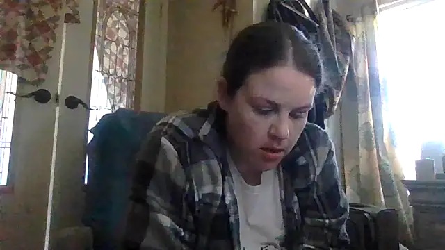 Snapshot of velvetta_ chatting on October 21, 6:07 pm velvetta online show from October 21, 6:07 pm