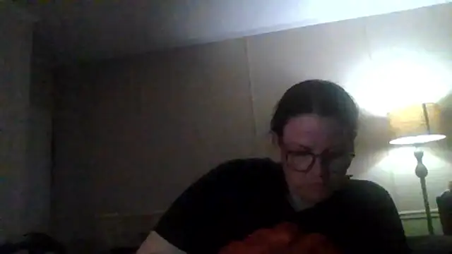 Snapshot of velvetta_ chatting on January 9, 2:18 am velvetta online show from January 9, 2:18 am