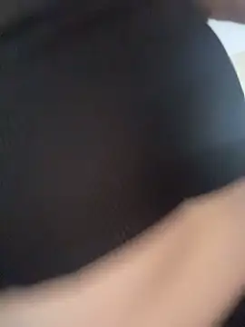 Snapshot of velvetta_ chatting on November 19, 5:46 pm velvetta online show from November 19, 5:46 pm