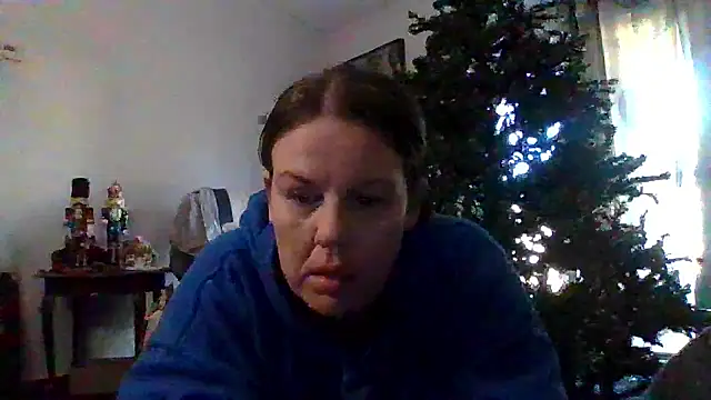Snapshot of velvetta_ chatting on January 8, 1:50 pm velvetta online show from January 8, 1:50 pm