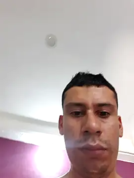 josehot151515 online show from May 16, 6:40 pm