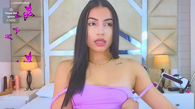 Tiphani walker  online show from September 14, 11:27 pm