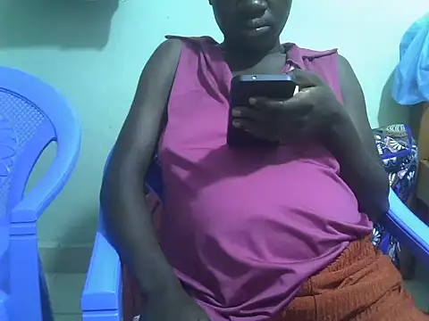 Petite rider online show from October 22, 1:43 pm