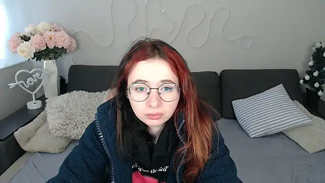 Mini Diva online show from January 11, 9:16 am