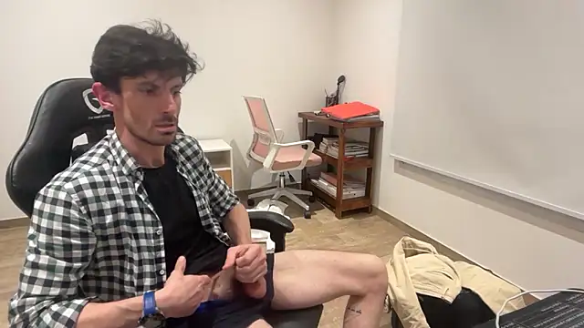 nicolaaaaas online show from October 8, 6:26 am